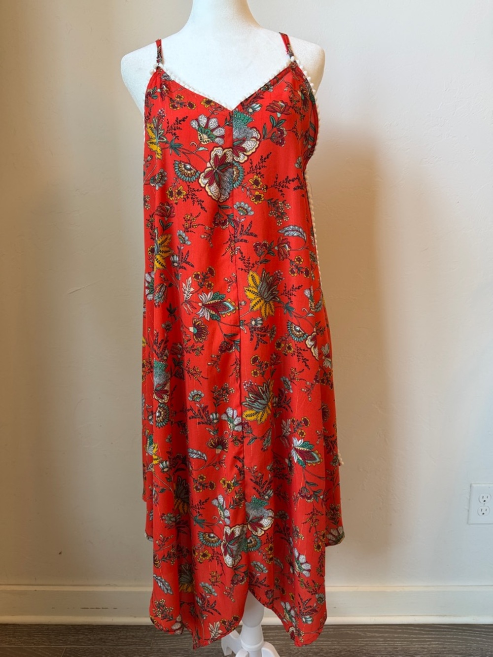 NWOT - Molly Bracken Floral Hanky Dress